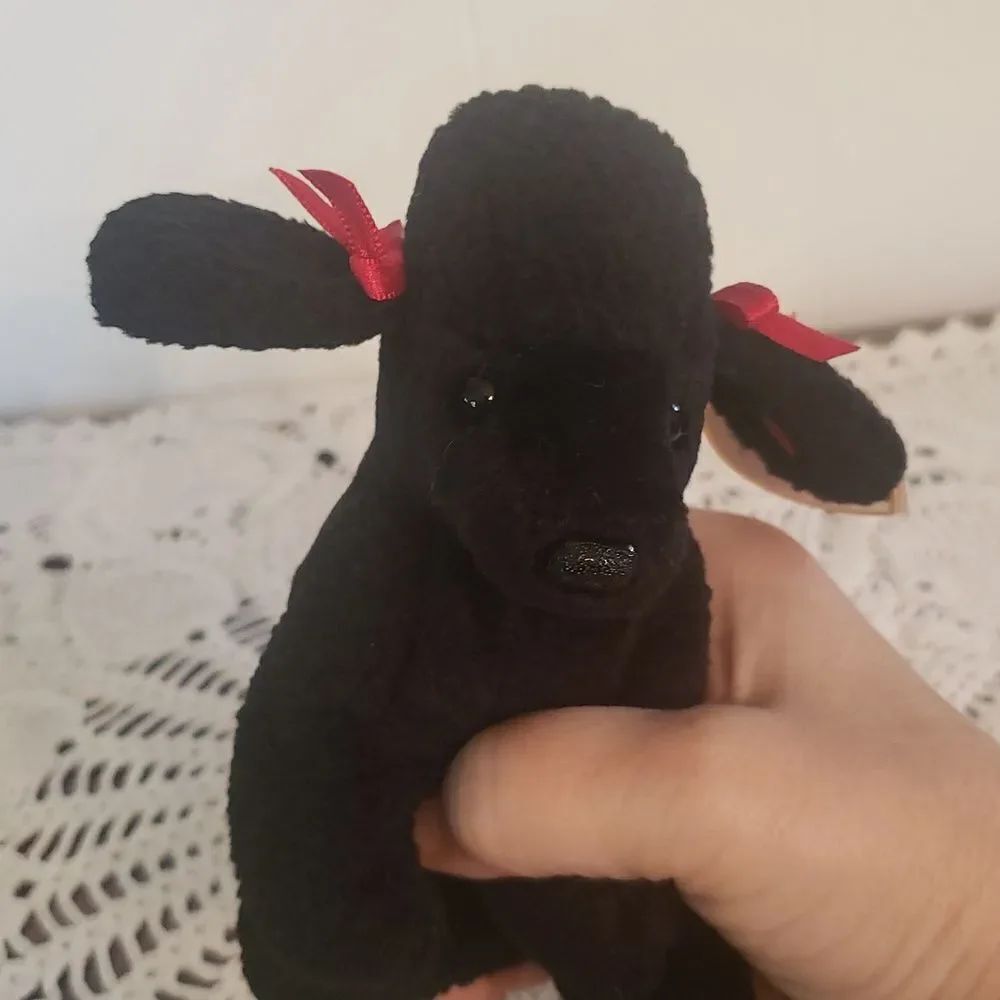 Vintage 1998 Ty Beanie Baby GIGI the Black Poodle - Picture 2 of 9